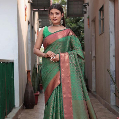 Green Saree: A Classic and Timeless Choice - Iraah.Store