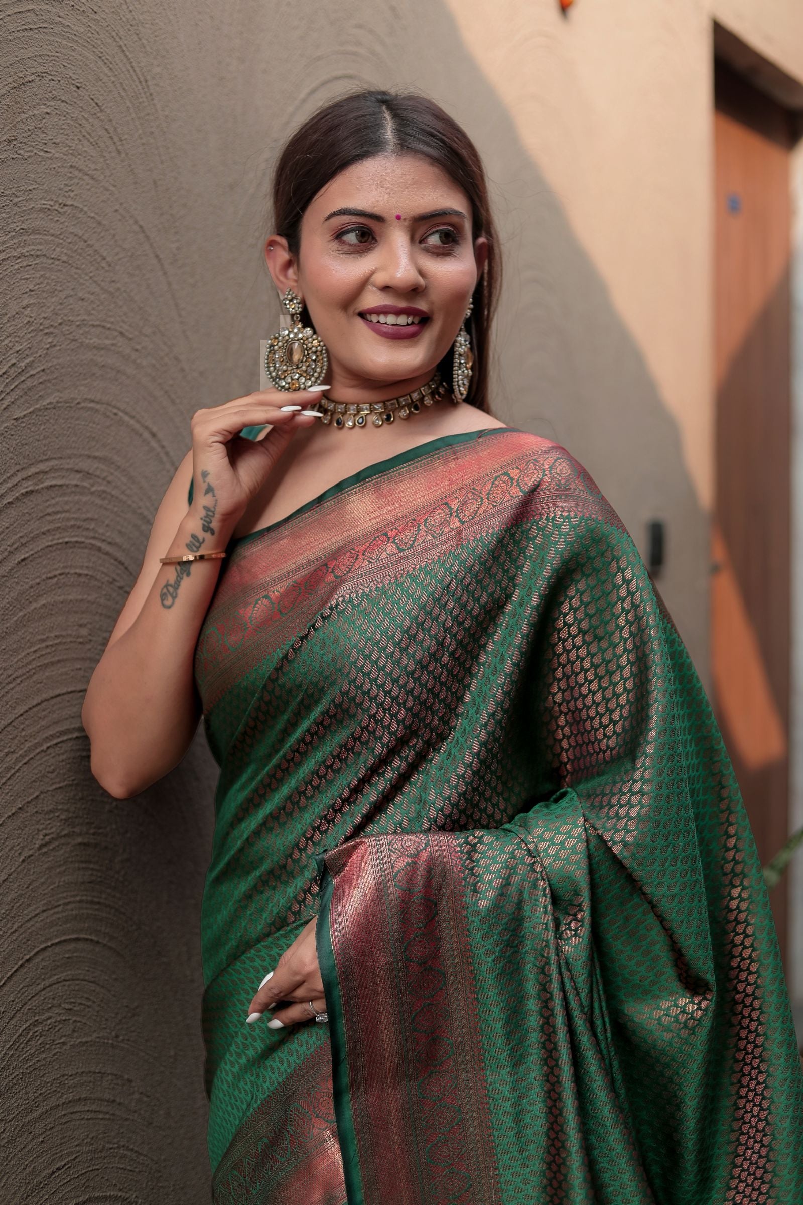 Dark Green Kanjivaram Silk Saree with Copper Zari - Iraah.Store
