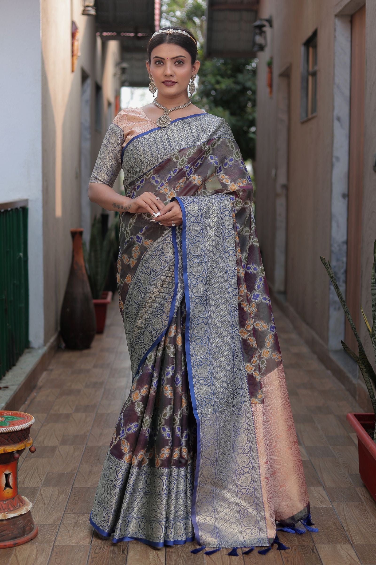 Mauve Banarasi Katan Silk Saree with Silver Zari - Iraah.Store