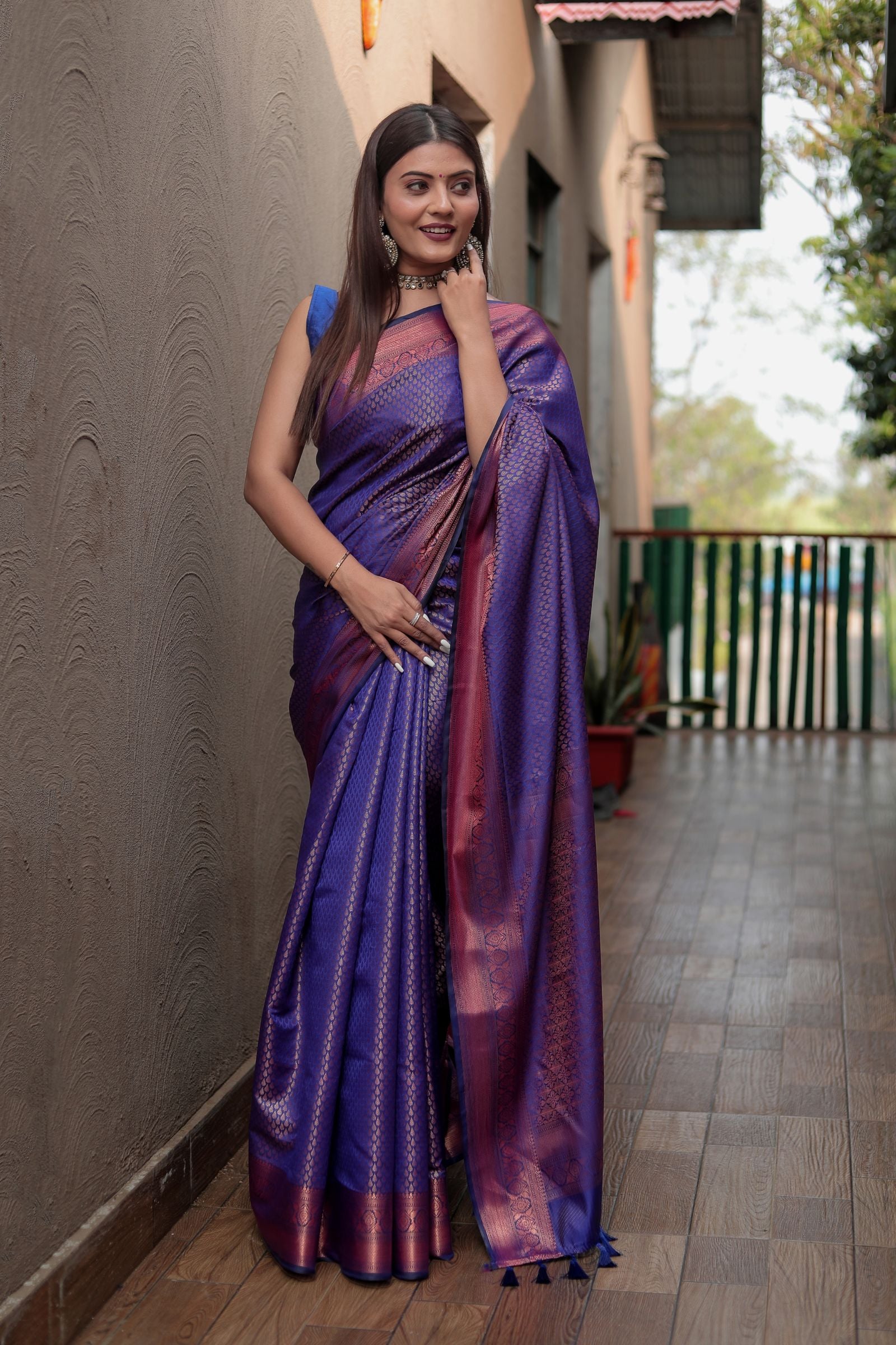 Violet Kanjivaram Silk Saree with Copper Zari - Iraah.Store